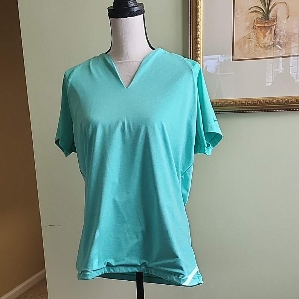 Nike Turquoise V-Neck Short Sleeve Tee